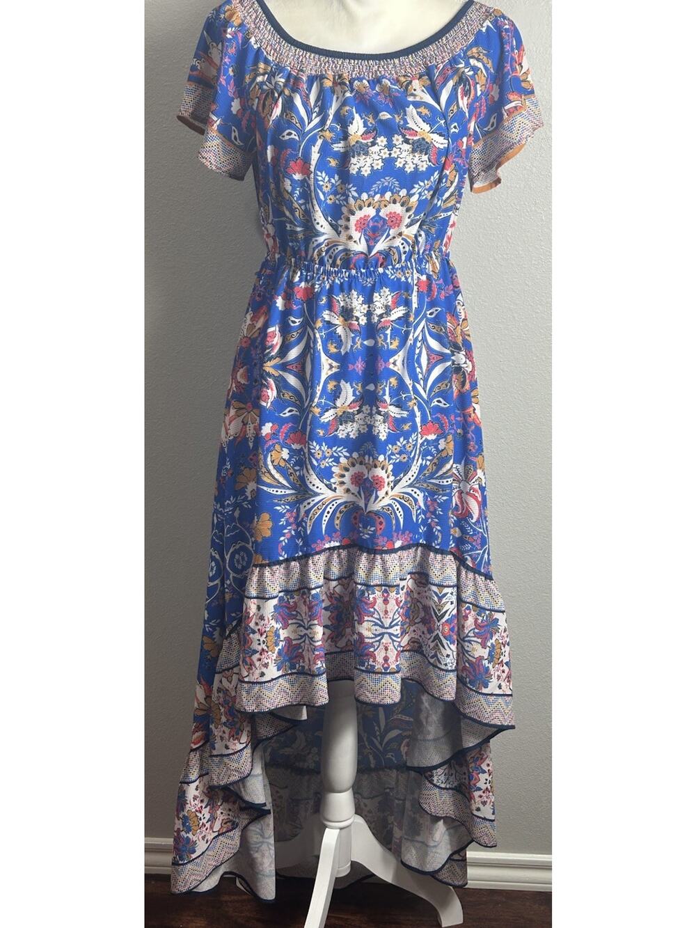 Kiki LaRue Vibrant Floral Paisley Hi-Low Dress Size Medium